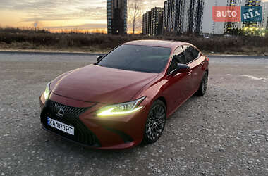 Седан Lexus ES 2019 в Києві