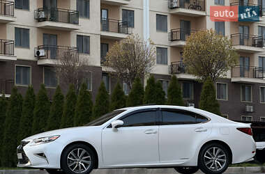 Седан Lexus ES 2016 в Одессе