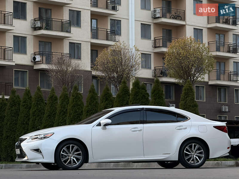 Седан Lexus ES 2016 в Одессе