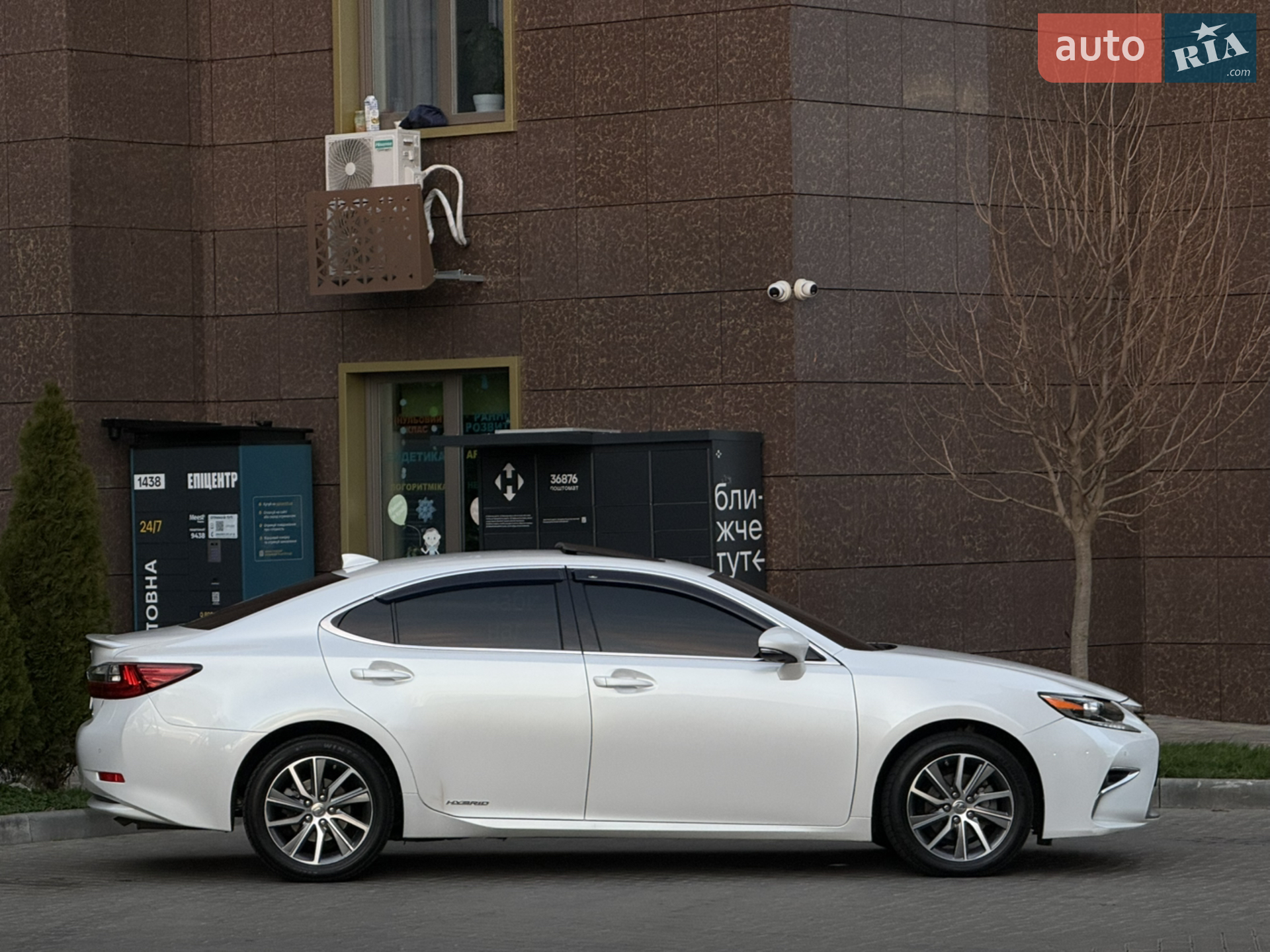2016 Lexus ES - мініатюра 8