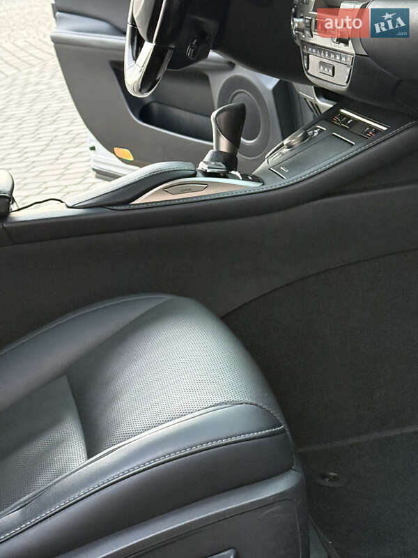 Седан Lexus ES 2016 в Одессе