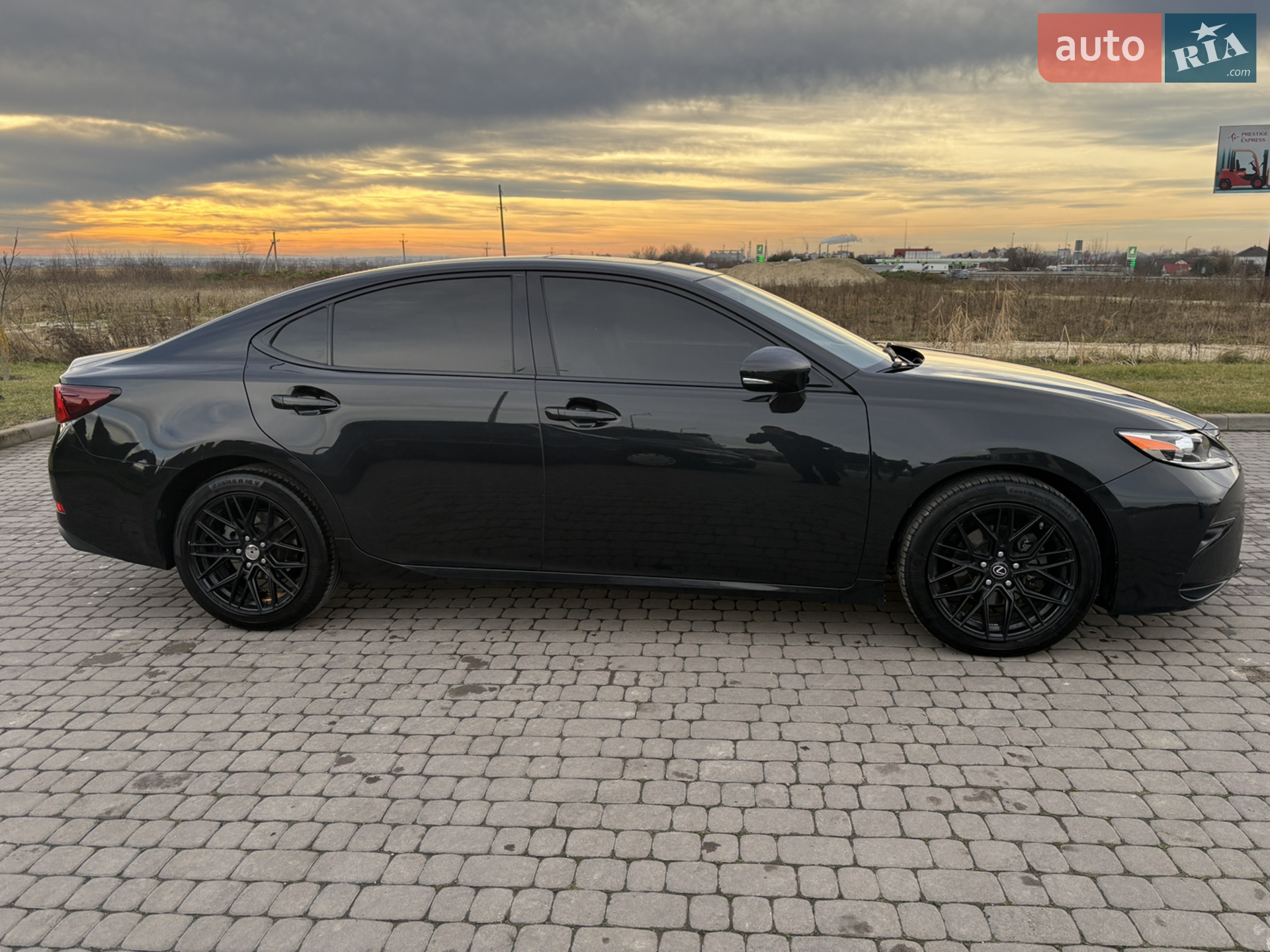 2017 Lexus ES - мініатюра 17