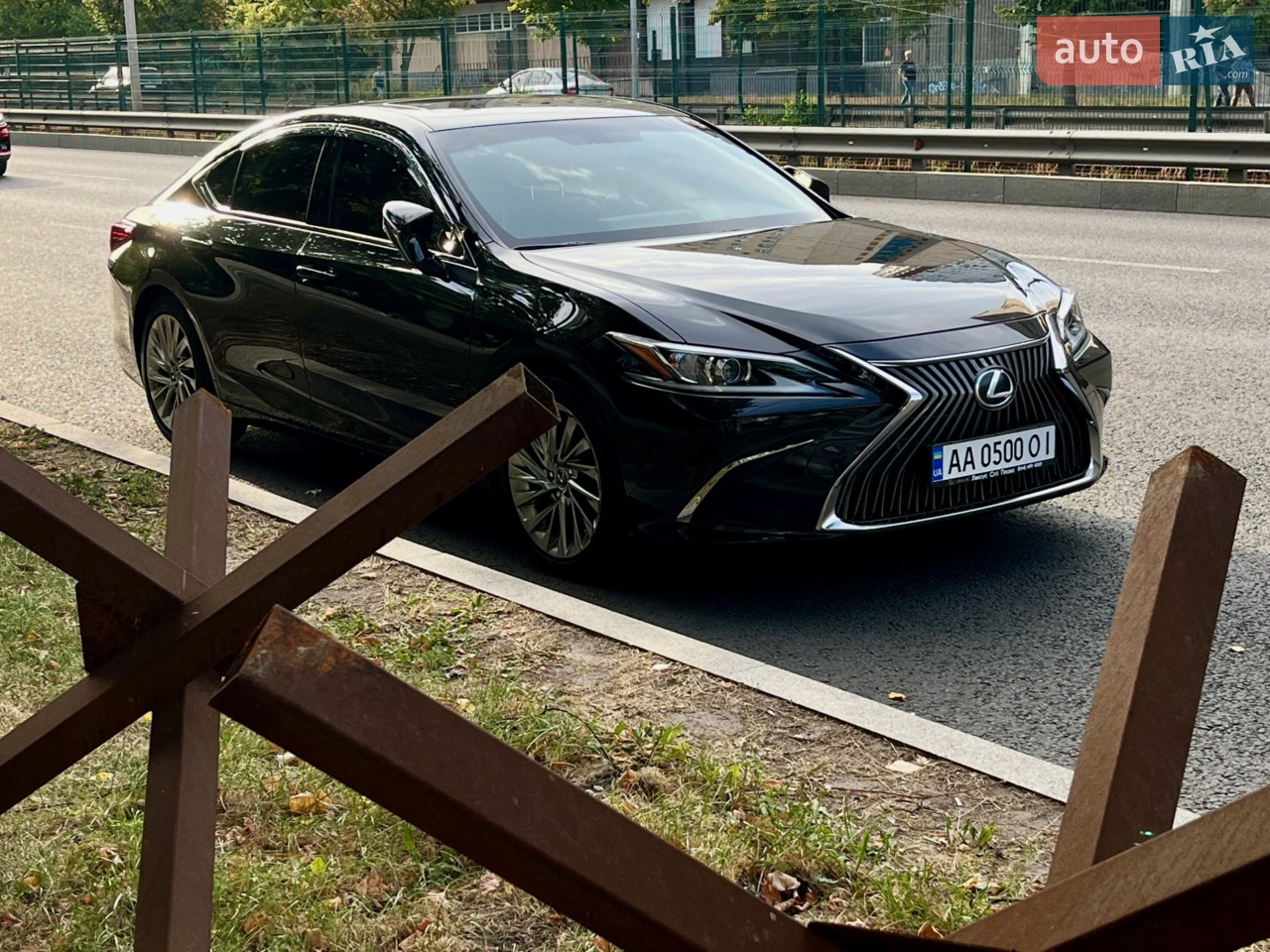 2019 Lexus ES - мініатюра 16