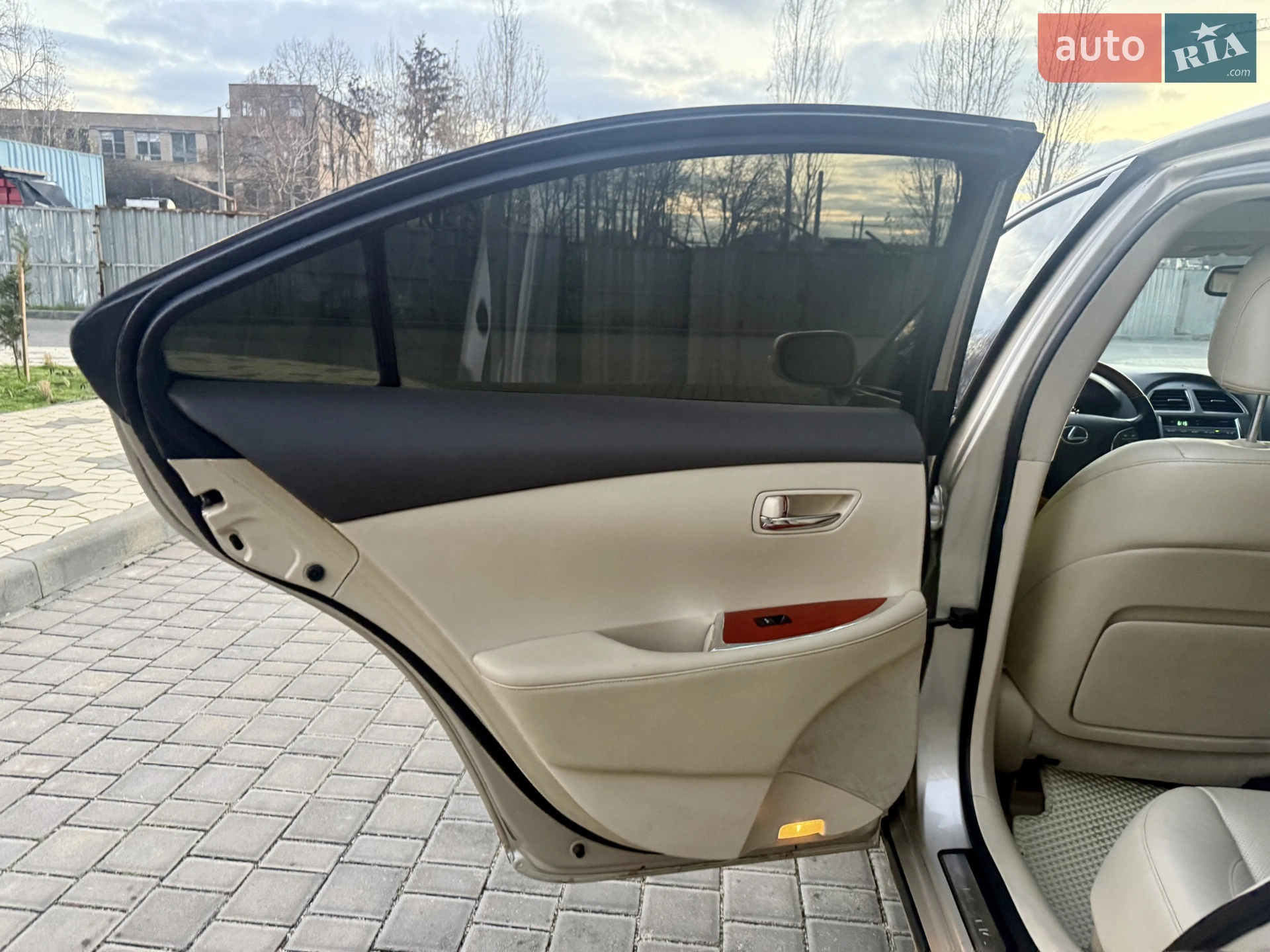 2010 Lexus ES - мініатюра 63