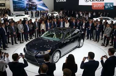 Седан Lexus ES 2015 в Одессе