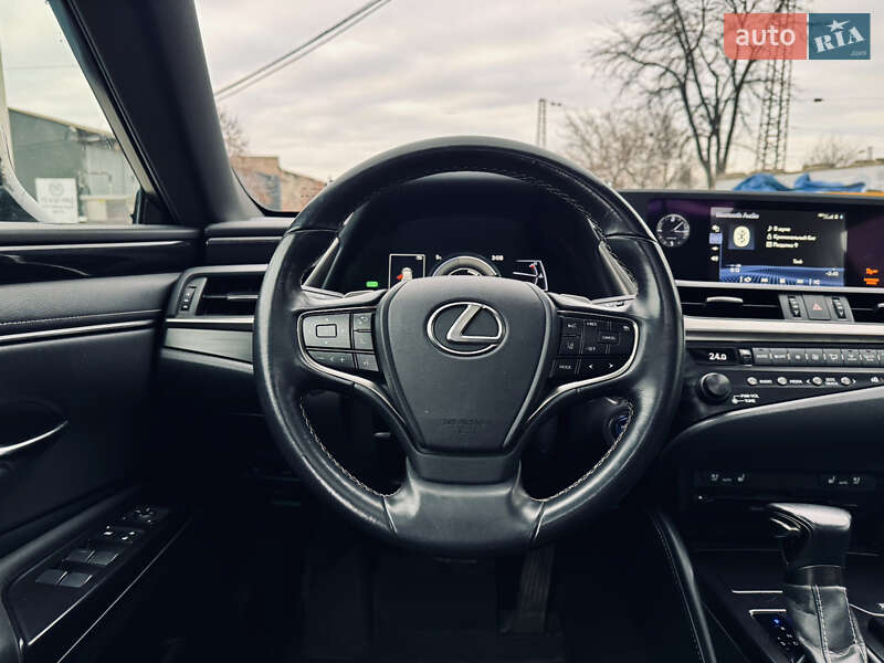 Седан Lexus ES 2019 в Одессе