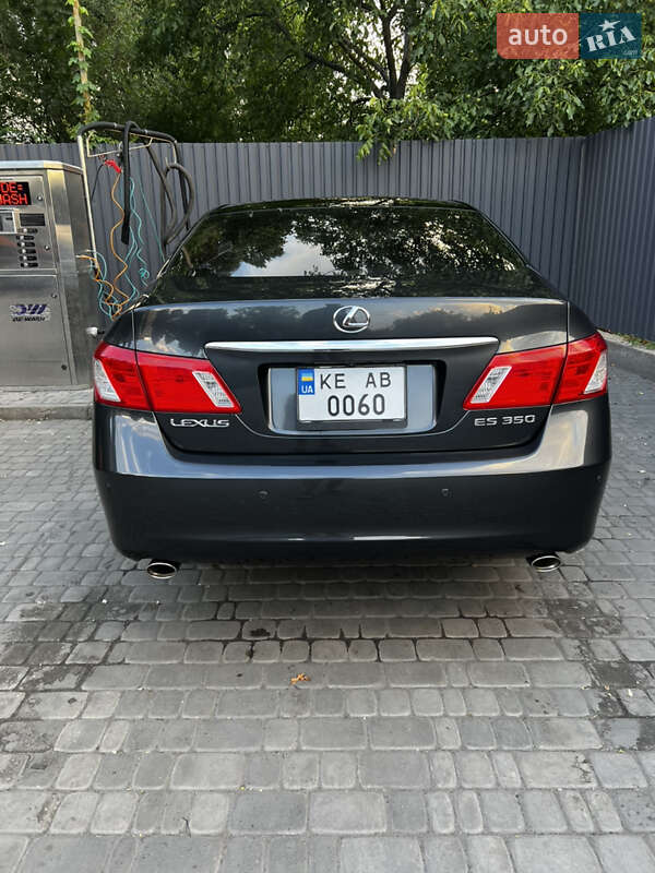 Седан Lexus ES 2008 в Кривом Роге