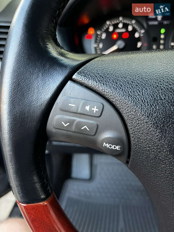 Седан Lexus ES 2008 в Кривом Роге