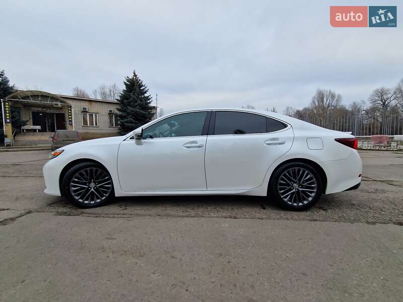 Седан Lexus ES 2016 в Дніпрі фото 7 Седан Lexus ES 2016 в Дніпрі