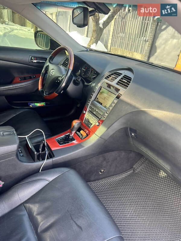 Седан Lexus ES 2007 в Знам'янці
