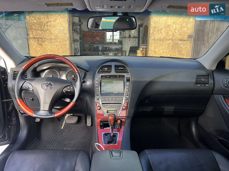Седан Lexus ES 2007 в Знам'янці