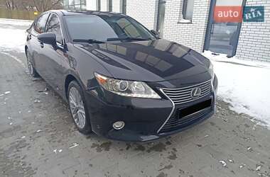 Седан Lexus ES 2014 в Хмельницком