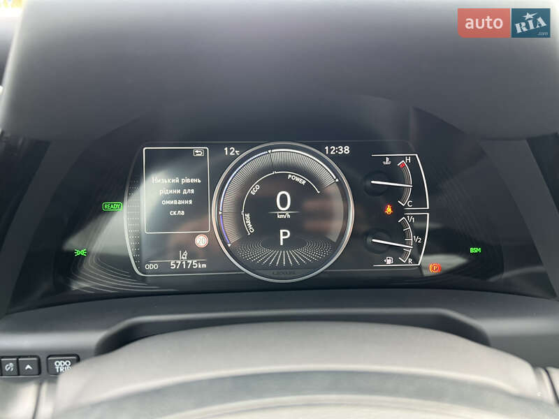 Седан Lexus ES 2024 в Рівному