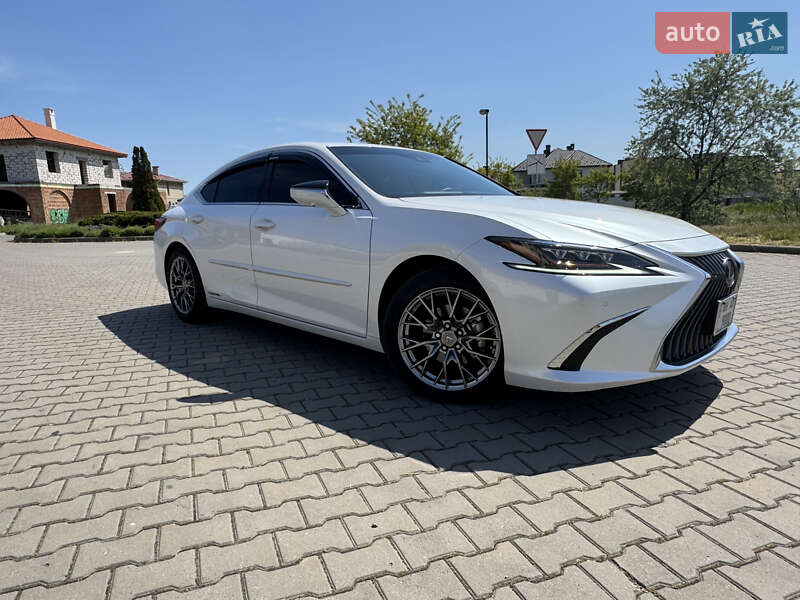 Седан Lexus ES 2020 в Одессе