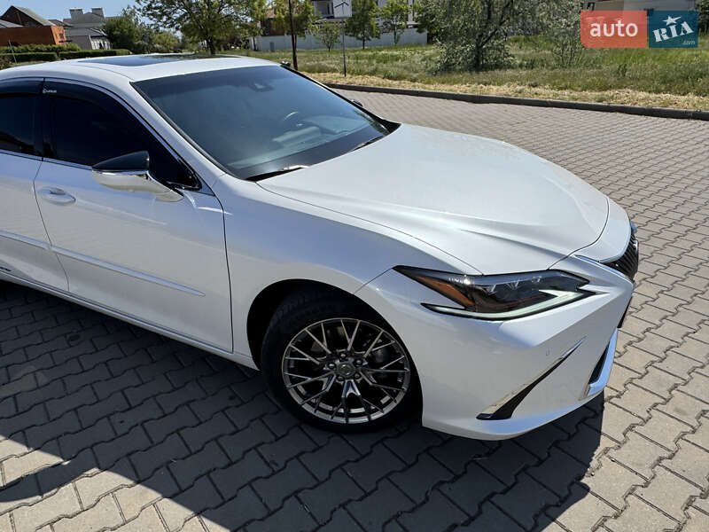 Седан Lexus ES 2020 в Одессе