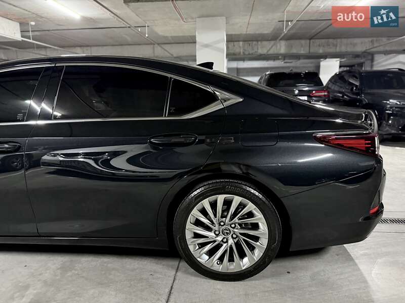 Седан Lexus ES 2022 в Дніпрі фото 7 Седан Lexus ES 2022 в Дніпрі