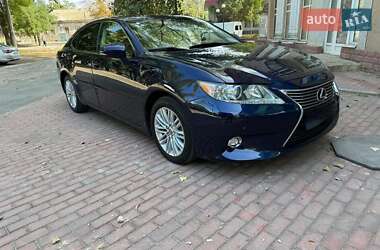 Седан Lexus ES 2015 в Одессе