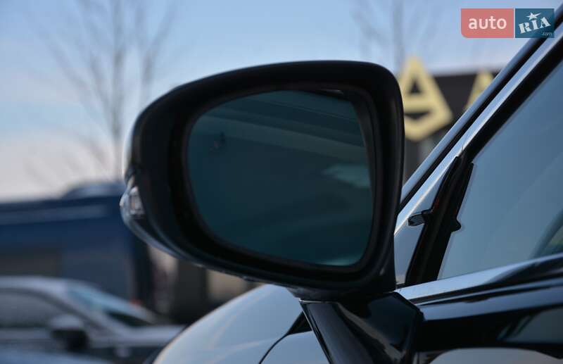 Седан Lexus ES 2013 в Киеве