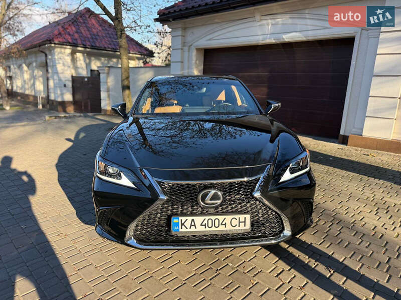 Седан Lexus ES 2023 в Одессе