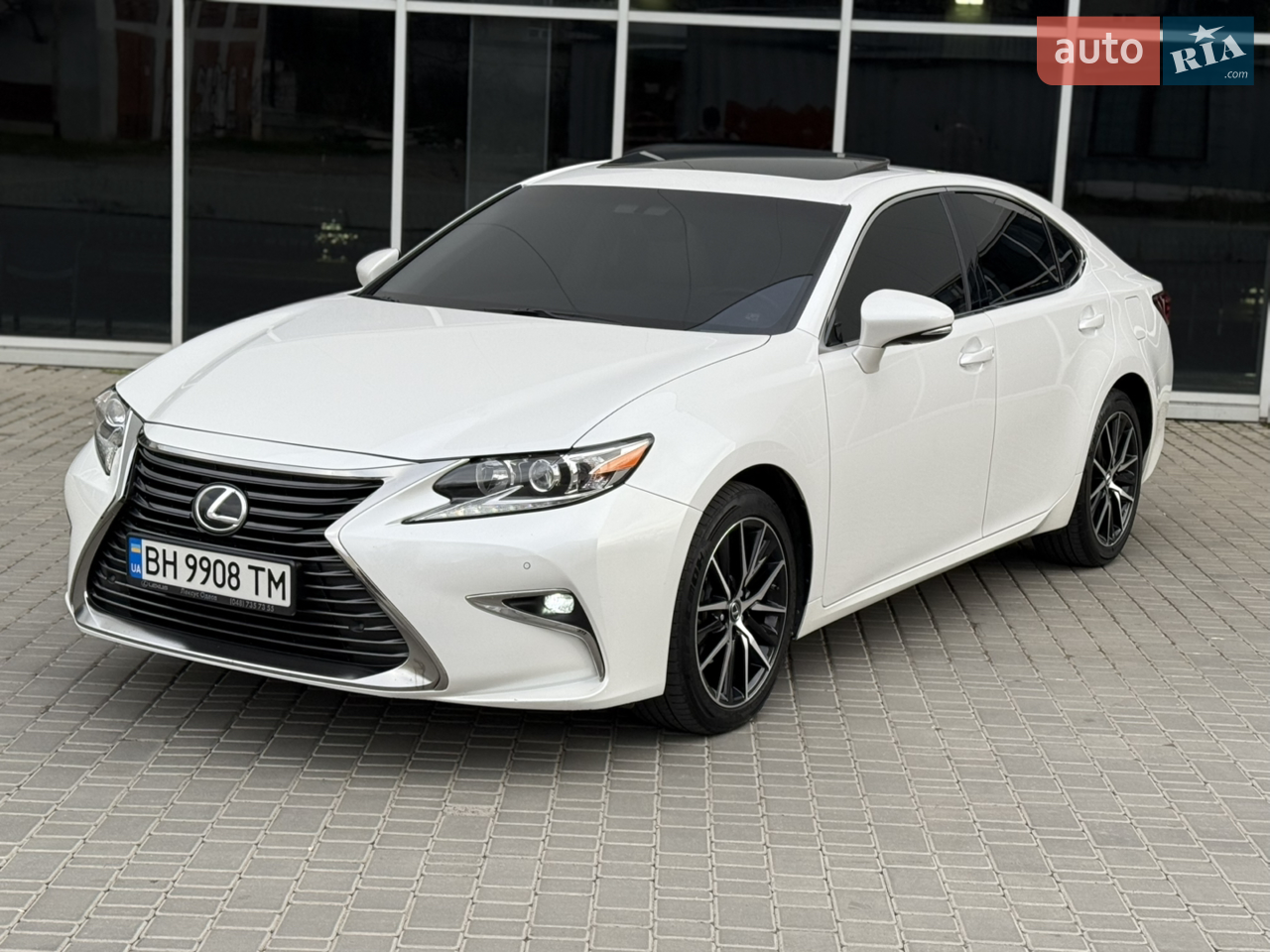 2016 Lexus ES - мініатюра 14