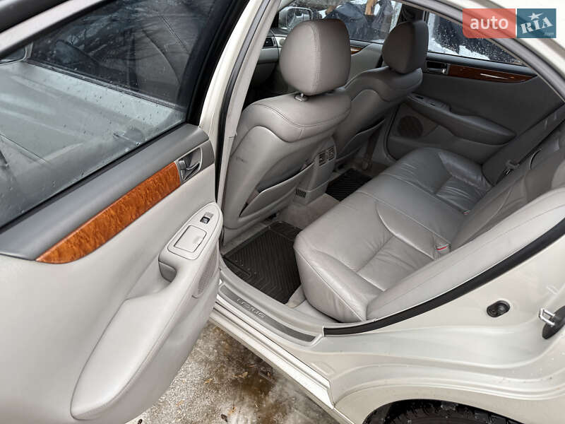 Седан Lexus ES 2005 в Днепре