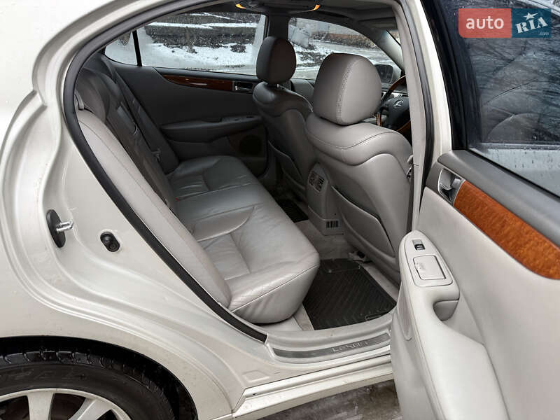 Седан Lexus ES 2005 в Днепре