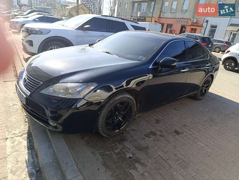 Седан Lexus ES 2008 в Львове