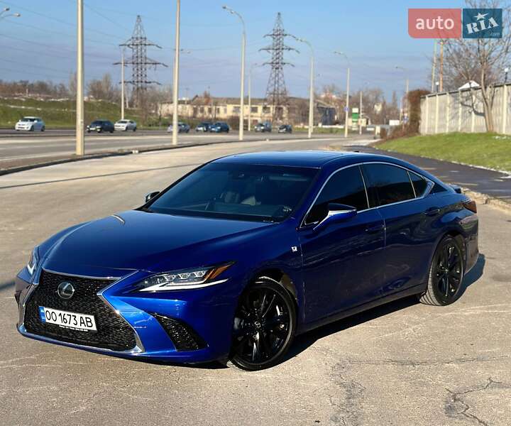 Седан Lexus ES 2022 в Одессе