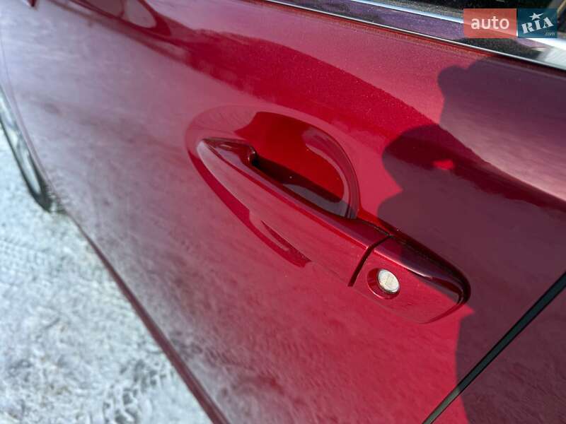 Седан Lexus ES 2014 в Киеве