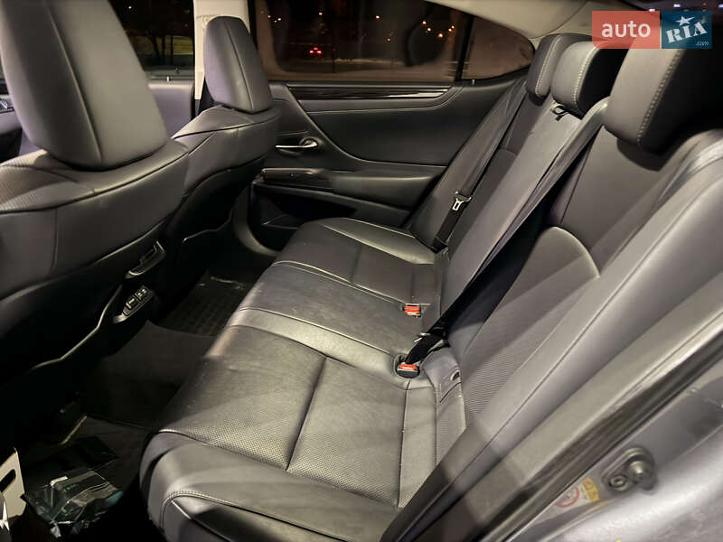 Седан Lexus ES 2019 в Харькове фото 18 Седан Lexus ES 2019 в Харькове