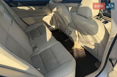 Седан Lexus ES 2014 в Киеве