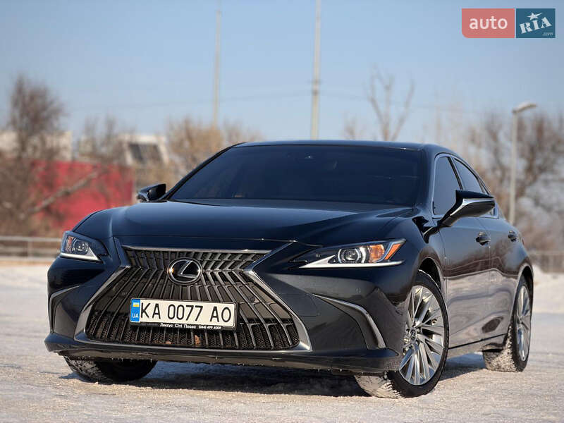 Седан Lexus ES 2022 в Києві