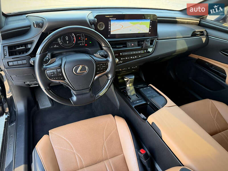 Седан Lexus ES 2022 в Києві