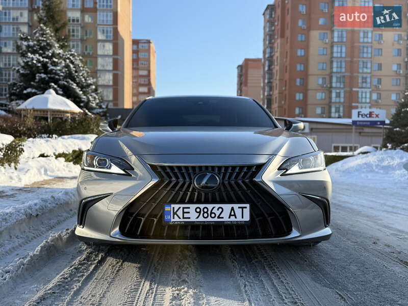 Седан Lexus ES 2021 в Днепре фото 7 Седан Lexus ES 2021 в Днепре