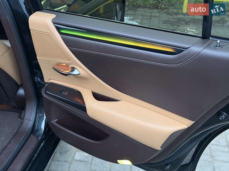 Седан Lexus ES 2020 в Одессе фото 20 Седан Lexus ES 2020 в Одессе