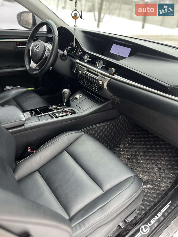 Седан Lexus ES 2013 в Києві фото 13 Седан Lexus ES 2013 в Києві