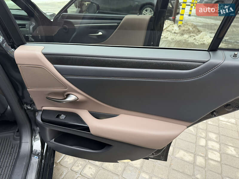 Седан Lexus ES 2024 в Самборі фото 22 Седан Lexus ES 2024 в Самборі