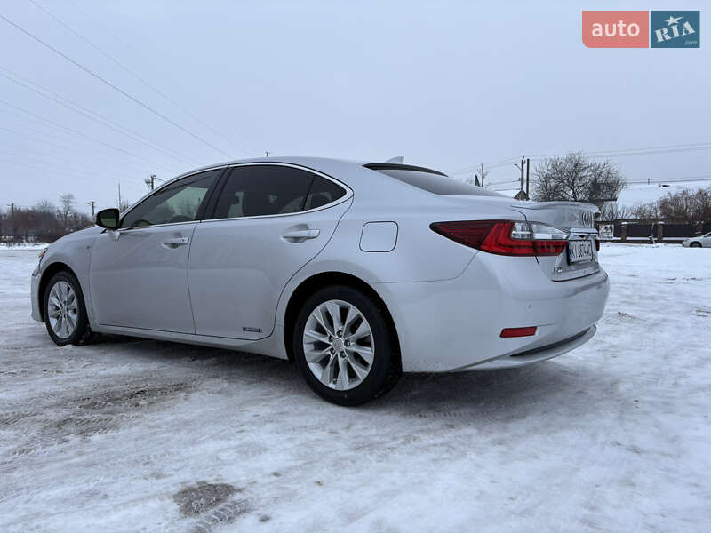 Седан Lexus ES 2014 в Киеве фото 8 Седан Lexus ES 2014 в Киеве