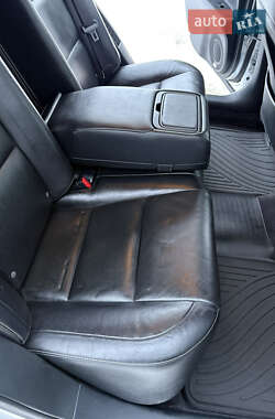 Седан Lexus ES 2014 в Киеве
