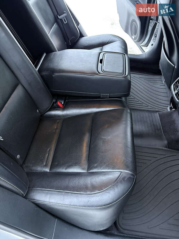 Седан Lexus ES 2014 в Киеве фото 36 Седан Lexus ES 2014 в Киеве