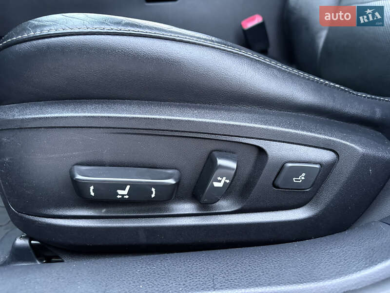 Седан Lexus ES 2014 в Киеве фото 46 Седан Lexus ES 2014 в Киеве