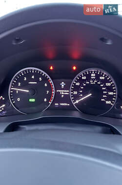 Седан Lexus ES 2014 в Киеве