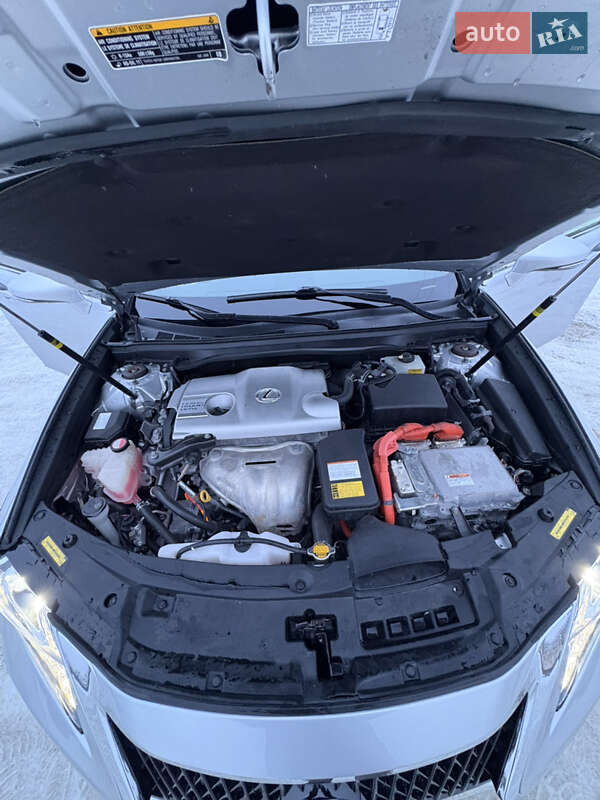 Седан Lexus ES 2014 в Киеве фото 68 Седан Lexus ES 2014 в Киеве