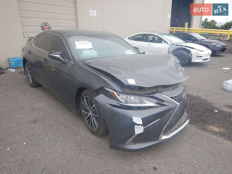 Седан Lexus ES 2023 в Запорожье