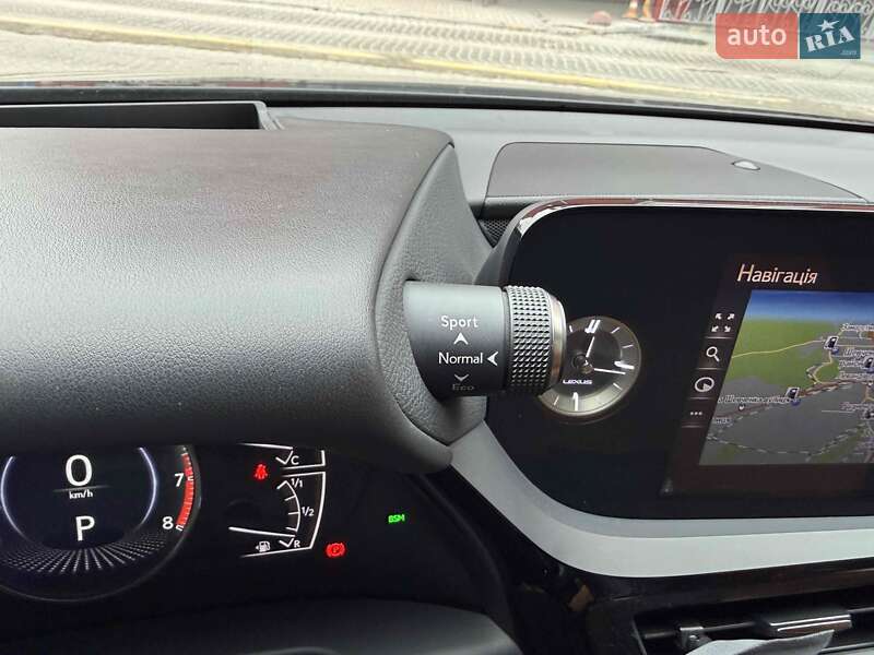 Седан Lexus ES 2022 в Львові