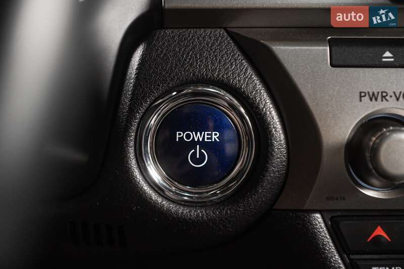 Седан Lexus ES 2015 в Одесі