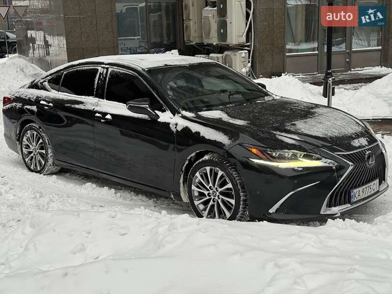 Седан Lexus ES 2018 в Києві фото 5 Седан Lexus ES 2018 в Києві