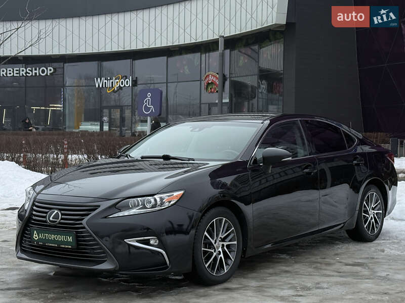 Седан Lexus ES 2016 в Києві