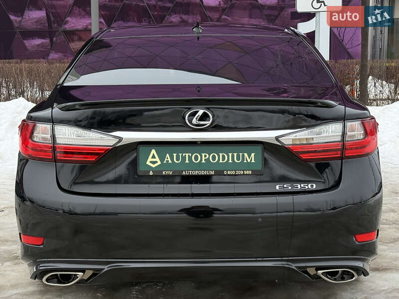 Седан Lexus ES 2016 в Києві