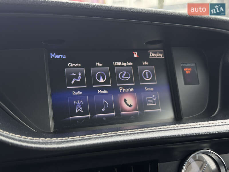 Седан Lexus ES 2016 в Києві